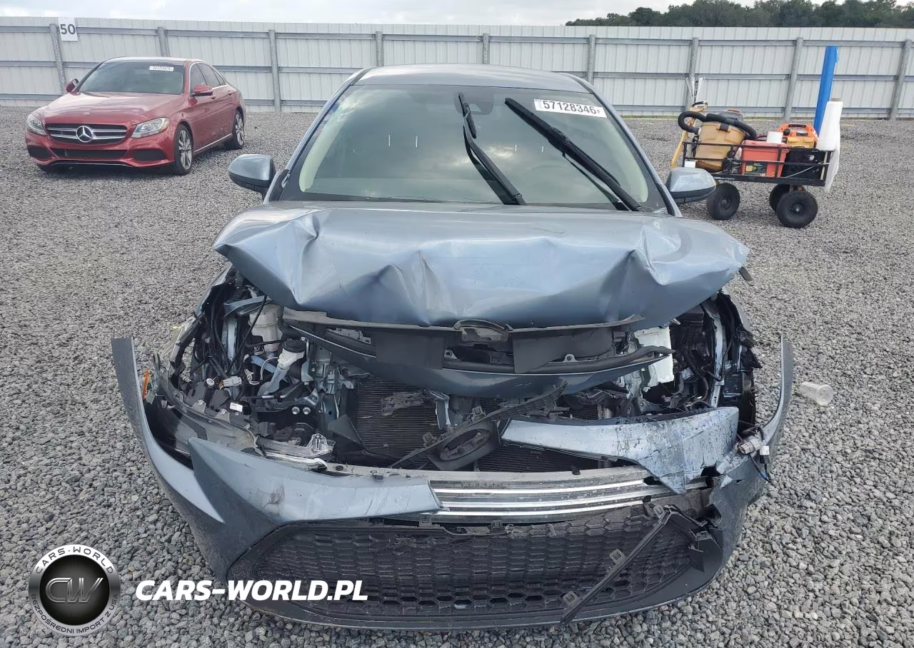 2022 Toyota Corolla Le VIN:JTDEAMDE7NJ058754 - 5