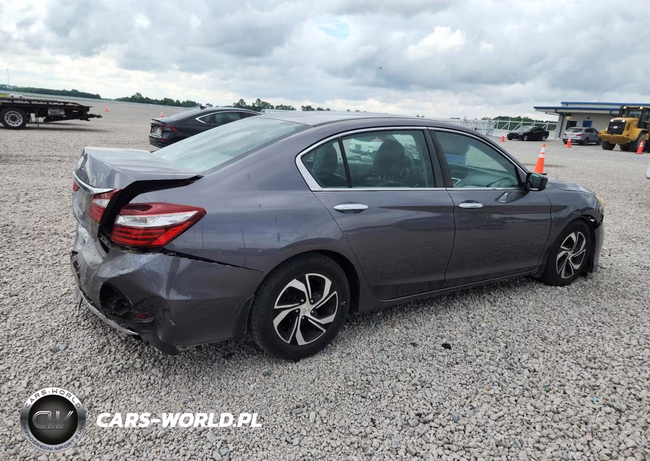 2017 Honda Accord Lx VIN:1HGCR2F38HA096807 - 3