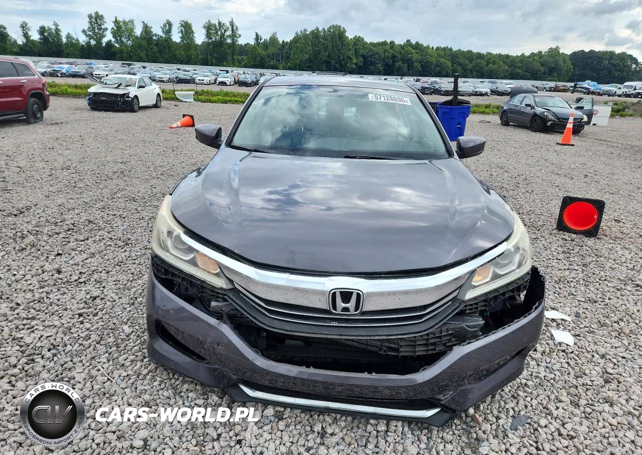 2017 Honda Accord Lx VIN:1HGCR2F38HA096807 - 5