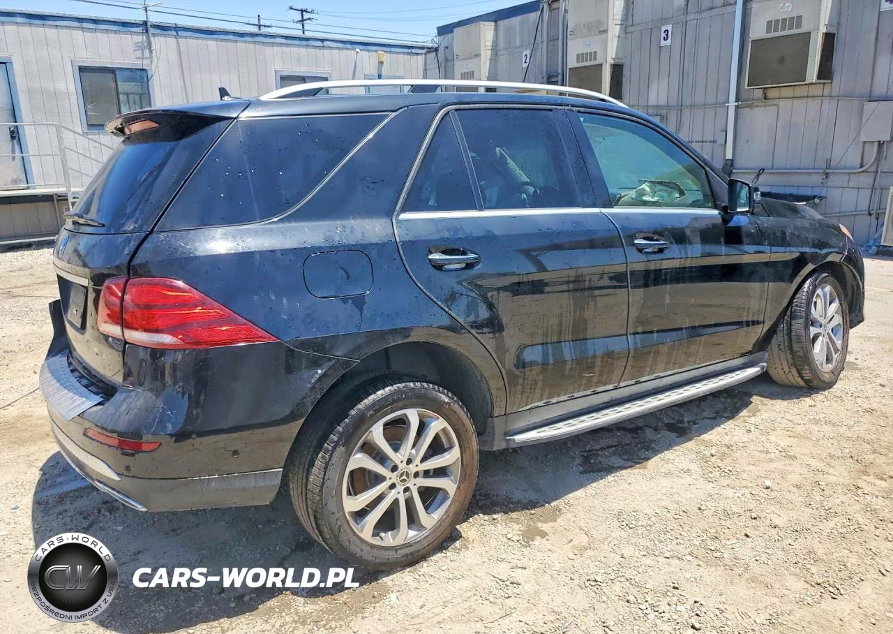 2017 Mercedes-Benz Gle 350 VIN:4JGDA5JB5HA911051 - 3