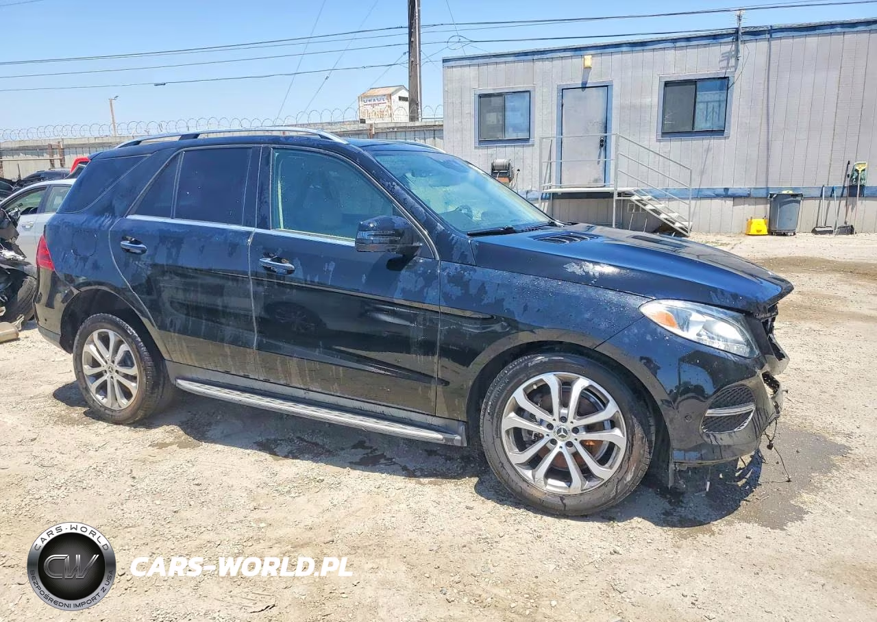 2017 Mercedes-Benz Gle 350 VIN:4JGDA5JB5HA911051 - 4