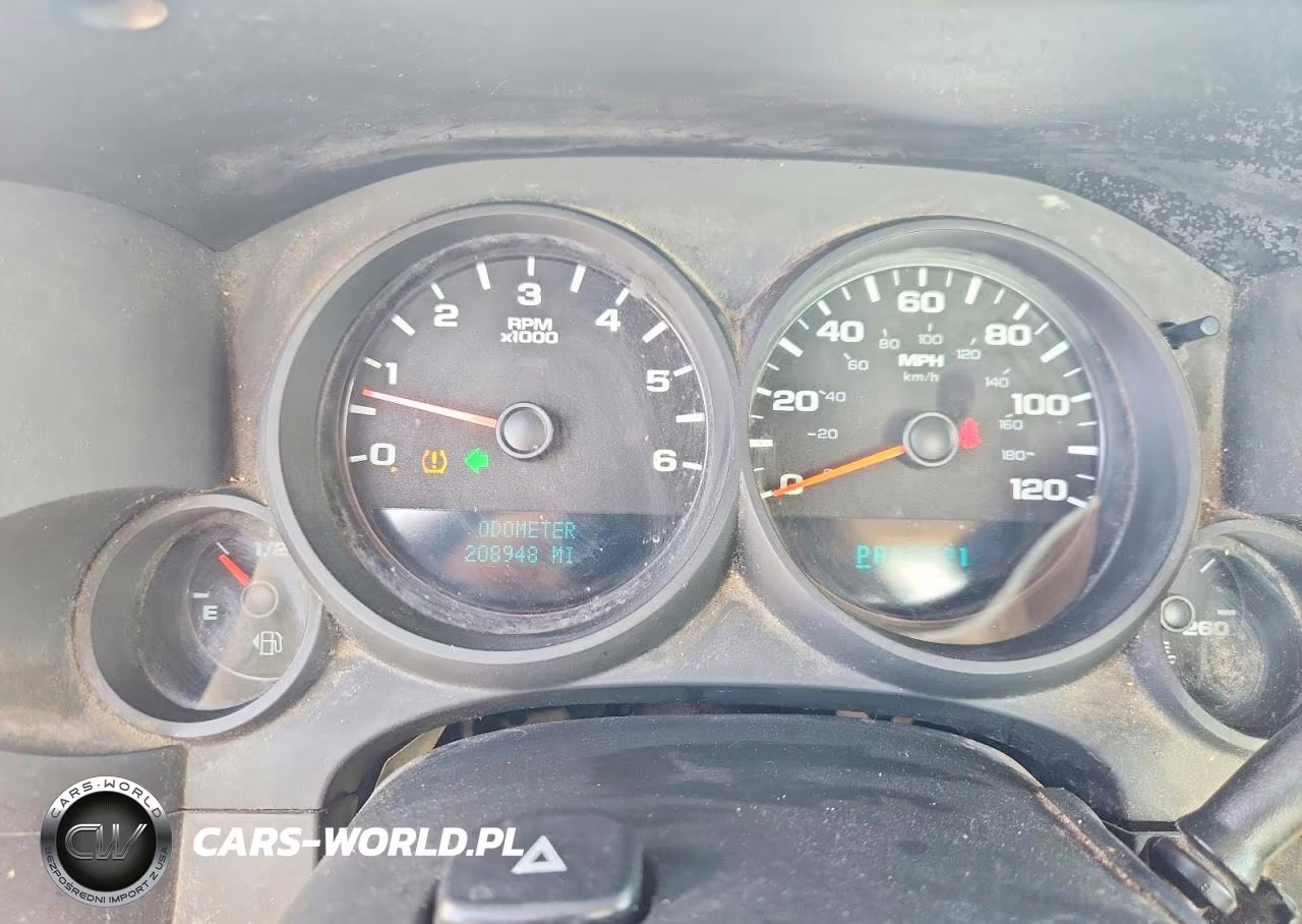 2011 Chevrolet Silverado C1500 VIN:1GCNCPEX1BZ373994 - 9