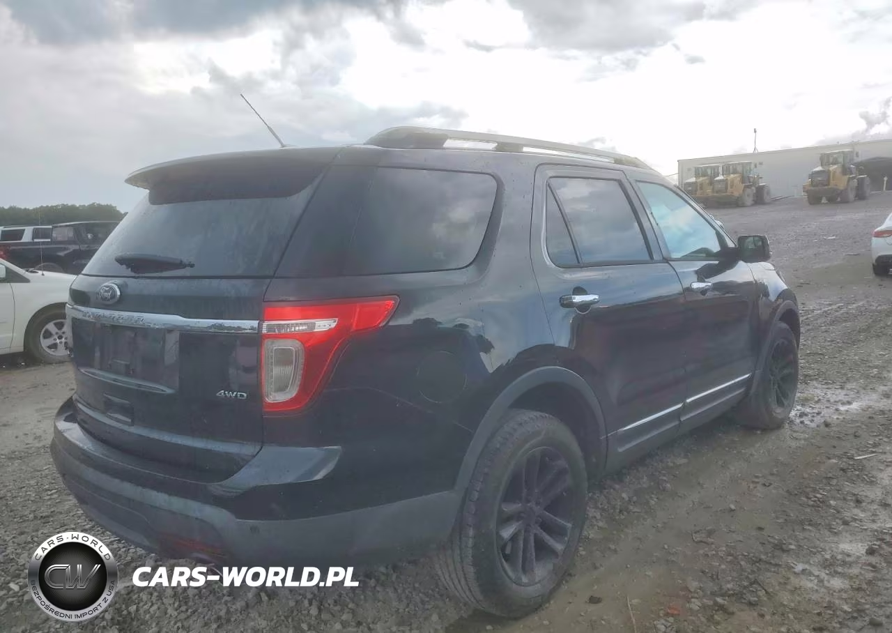 2011 Ford Explorer Xlt VIN:1FMHK8D86BGA51889 - 3