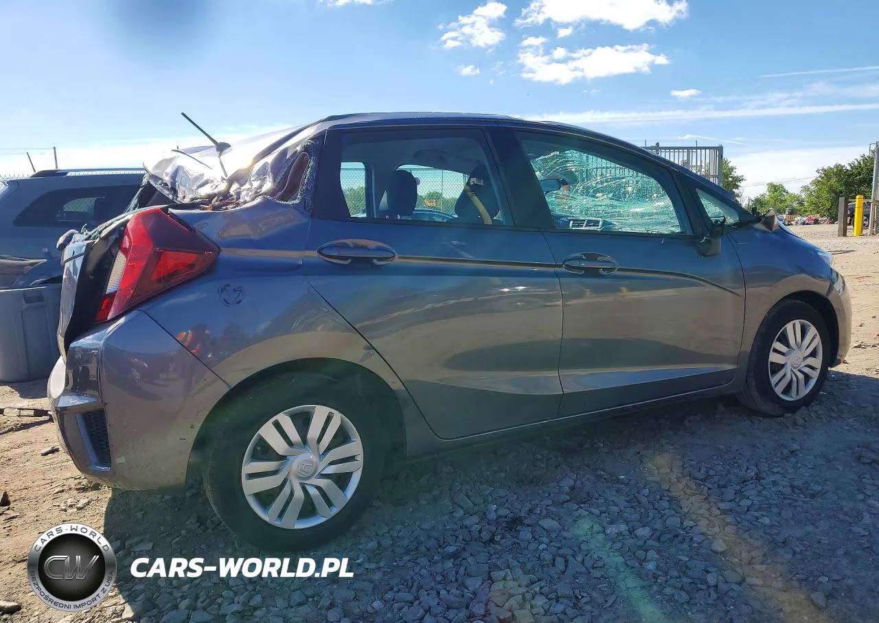 2017 Honda Fit Lx VIN:3HGGK5H50HM706014 - 3
