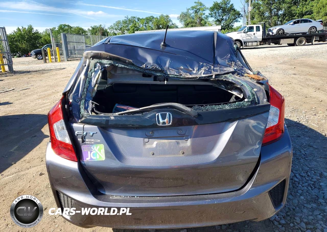 2017 Honda Fit Lx VIN:3HGGK5H50HM706014 - 6