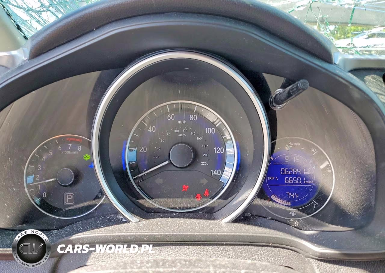 2017 Honda Fit Lx VIN:3HGGK5H50HM706014 - 9