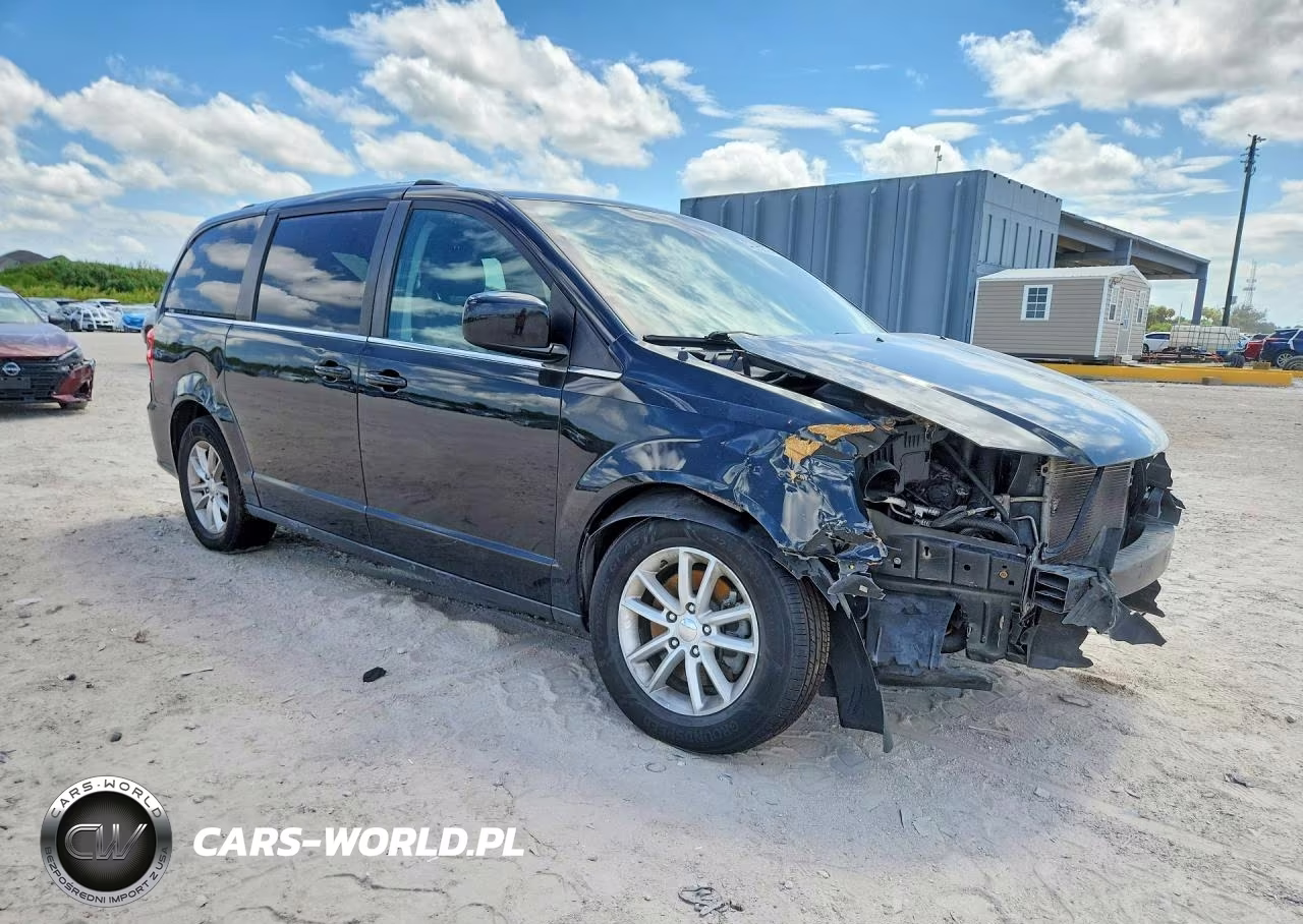 2018 Dodge Grand Caravan Sxt VIN:2C4RDGCGXJR327901 - 4