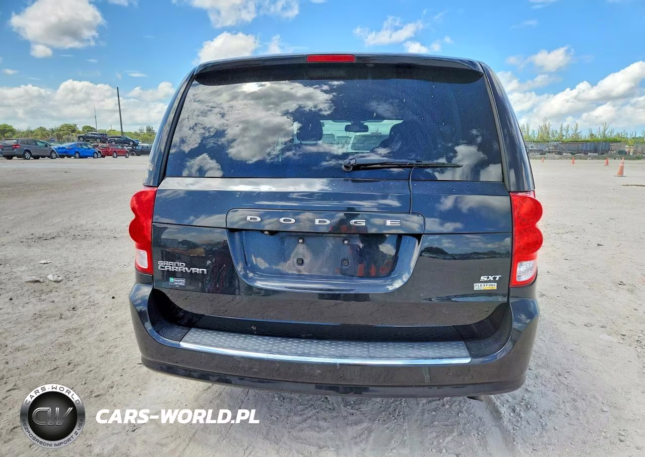 2018 Dodge Grand Caravan Sxt VIN:2C4RDGCGXJR327901 - 6