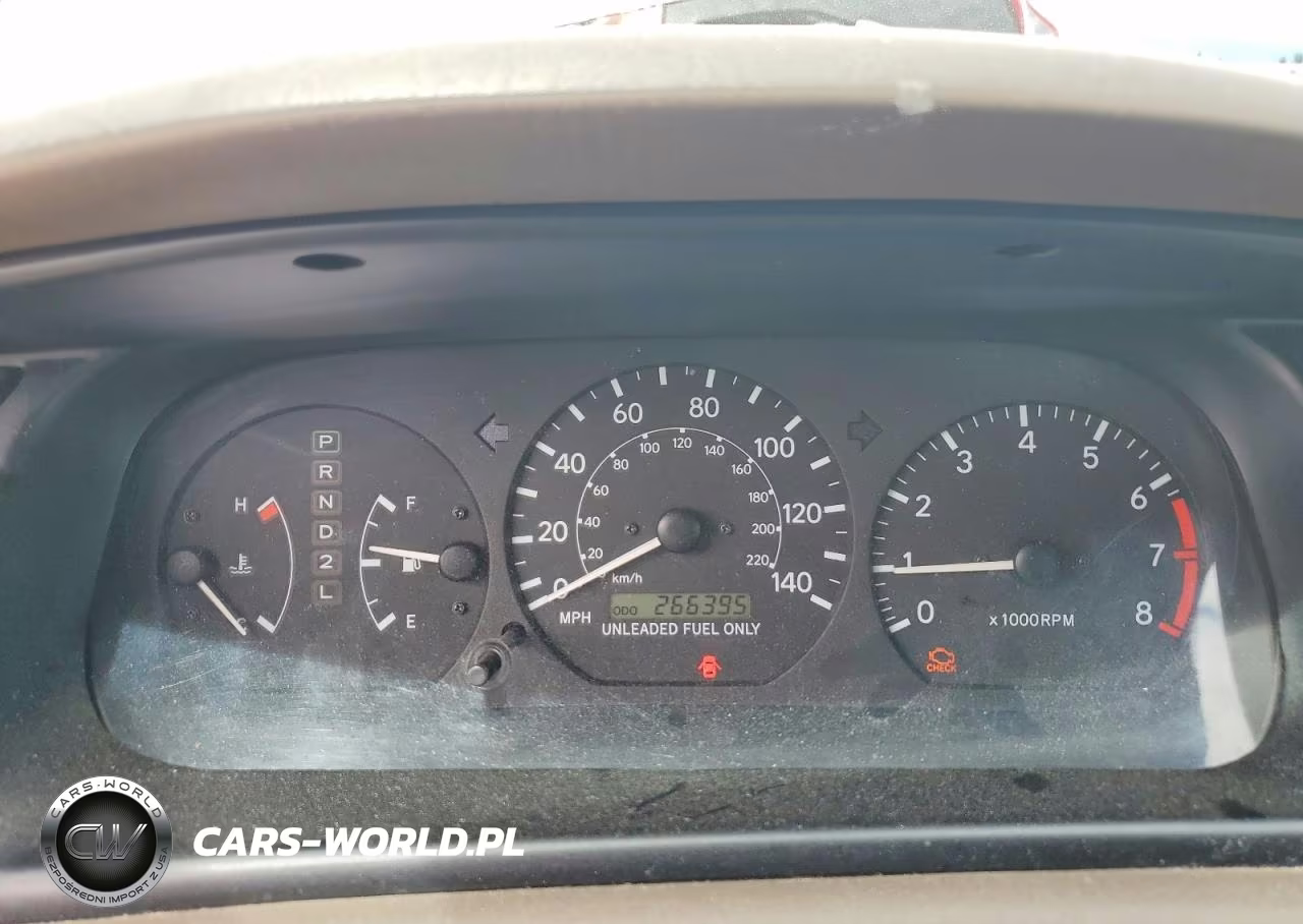 1999 Toyota Camry Le VIN:JT2BG22K0X0335812 - 9