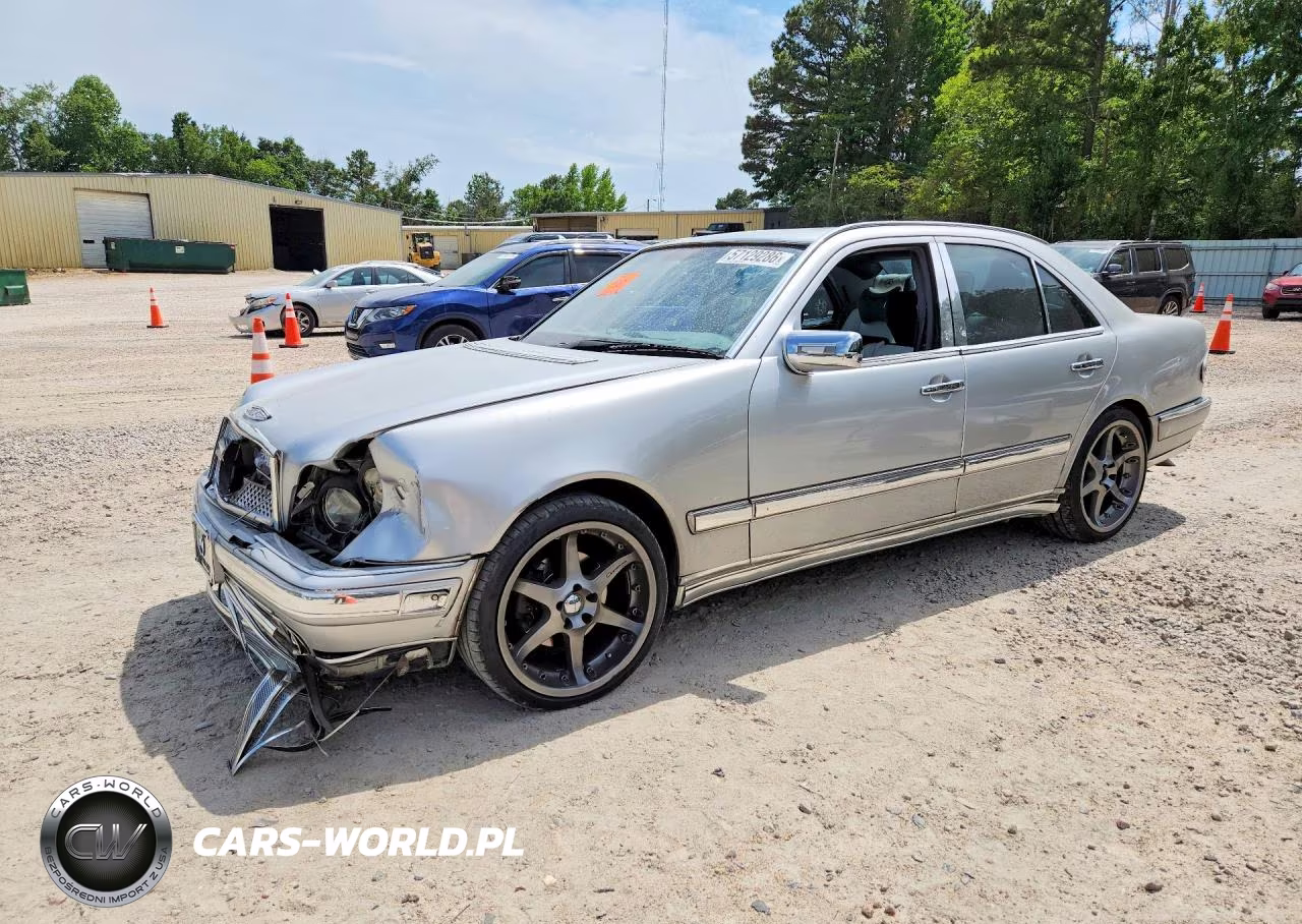 1999 Mercedes-Benz E 320