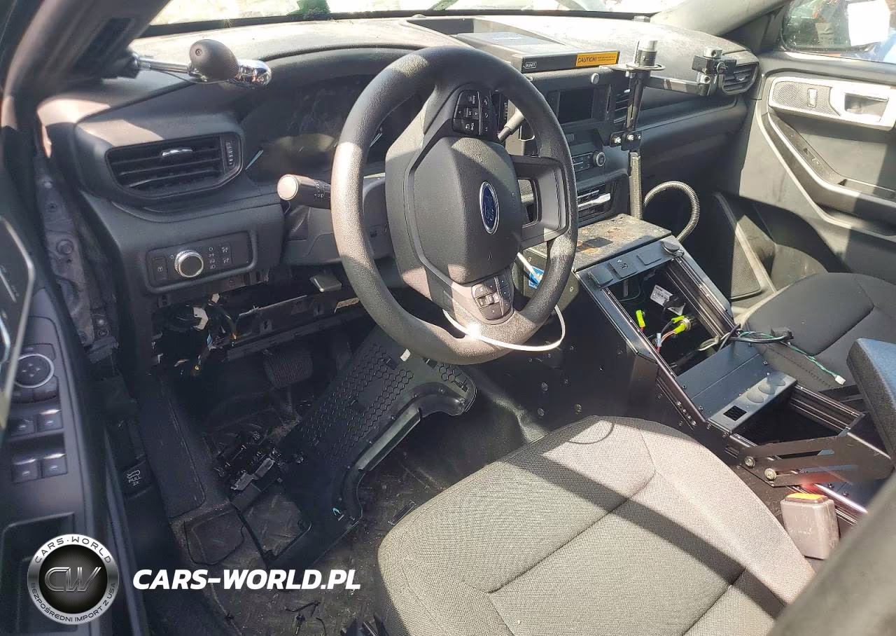 2020 Ford Explorer Police Interceptor VIN:1FM5K8AB5LGC64496 - 8