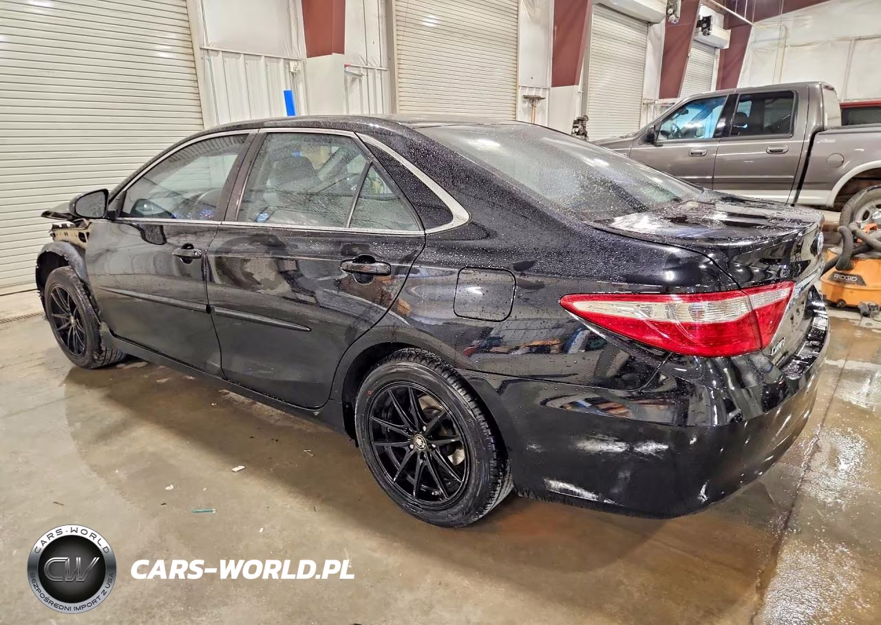 2017 Toyota Camry Le VIN:4T1BF1FK2HU326095 - 2