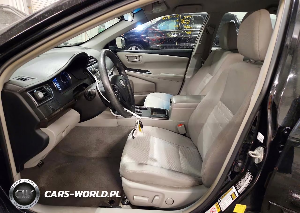 2017 Toyota Camry Le VIN:4T1BF1FK2HU326095 - 7