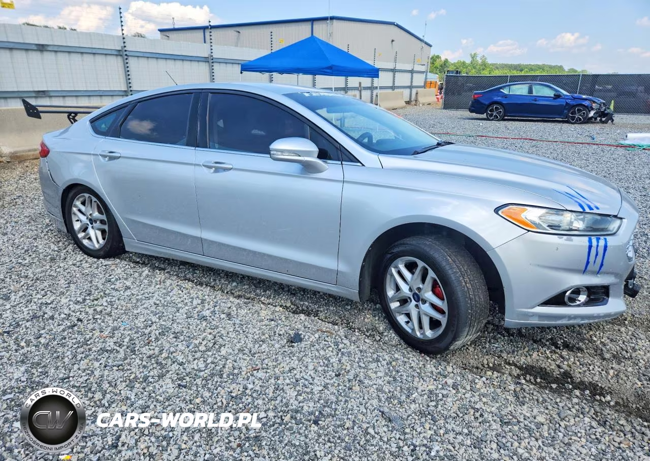 2014 Ford Fusion Se VIN:3FA6P0H72ER348418 - 4