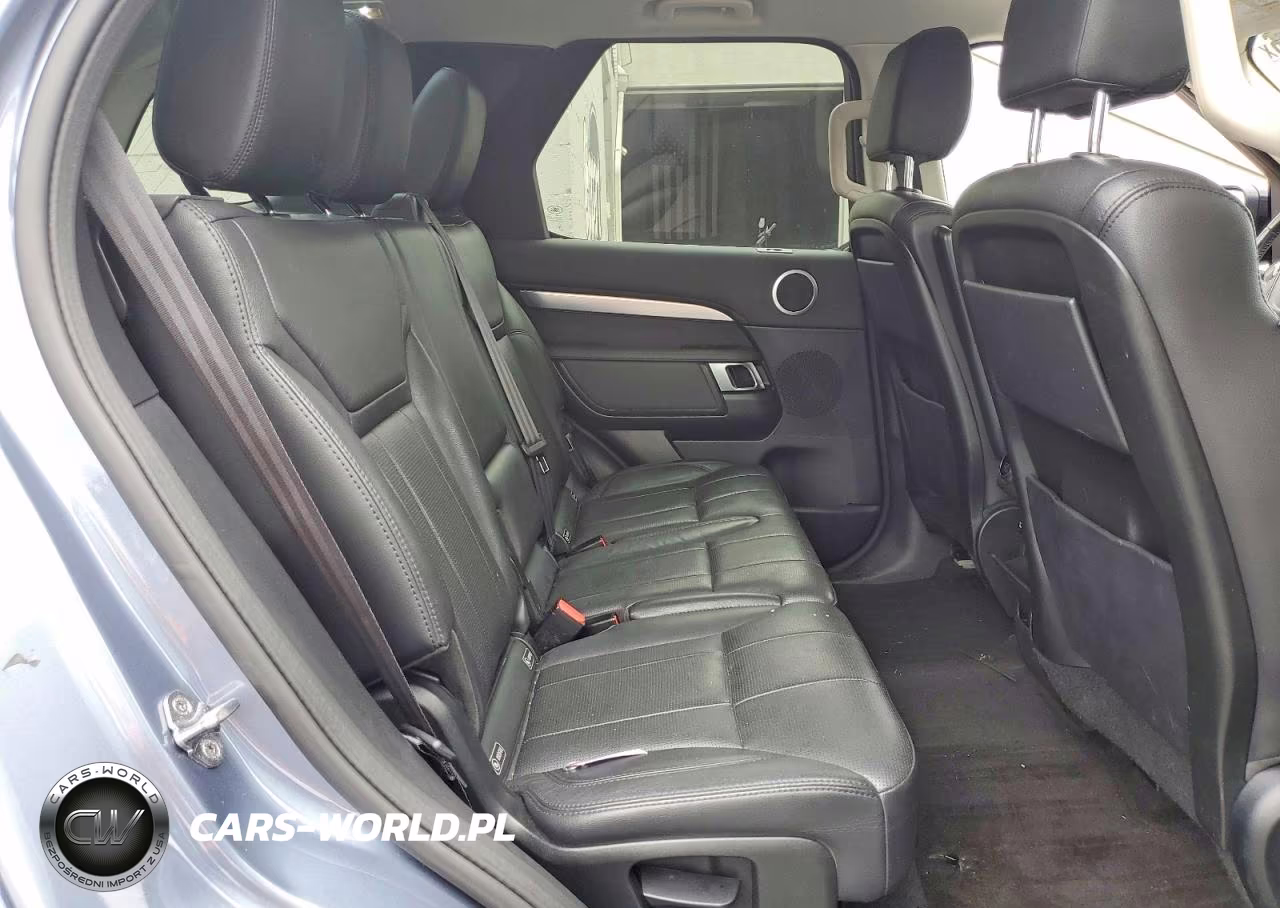 2020 Land Rover Discovery Landmark VIN:SALRU2RVXL2434370 - 11