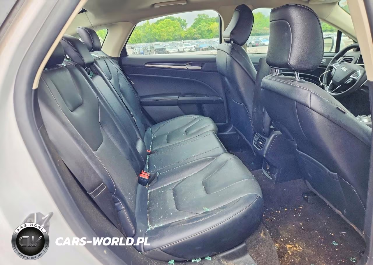2020 Ford Fusion Titanium VIN:3FA6P0K90LR178602 - 10