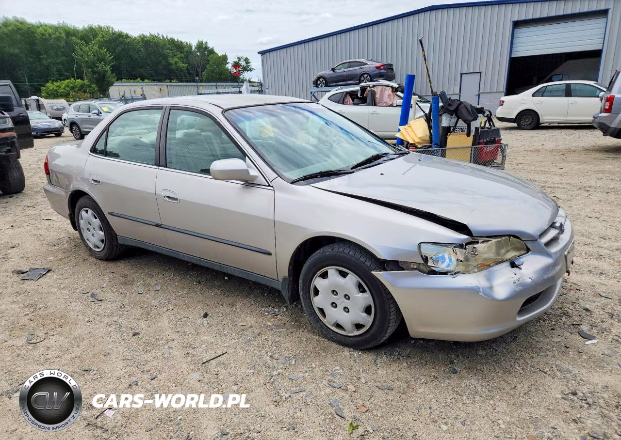 1998 Honda Accord Lx VIN:1HGCG5640WA256109 - 4