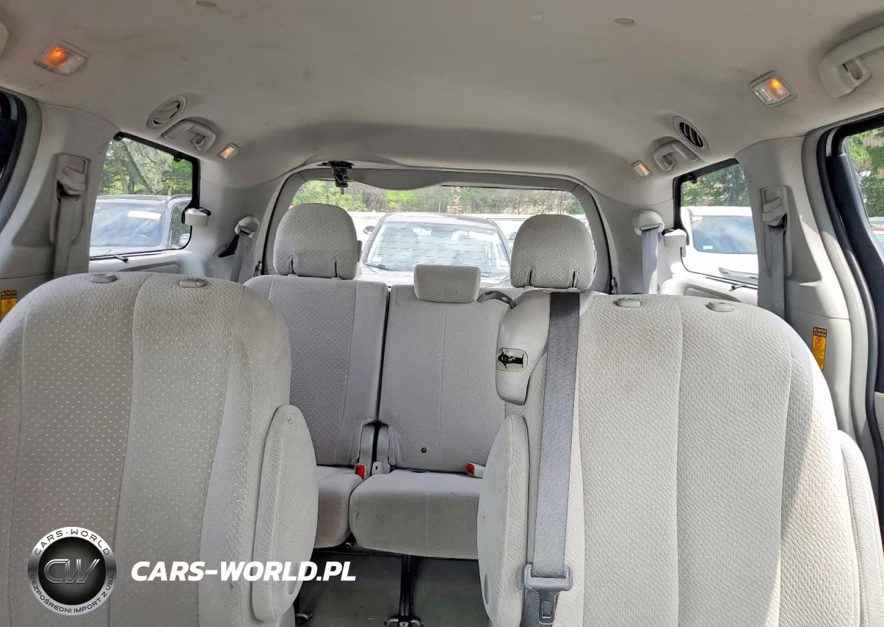 2014 Toyota Sienna Le VIN:5TDKK3DC9ES518072 - 10