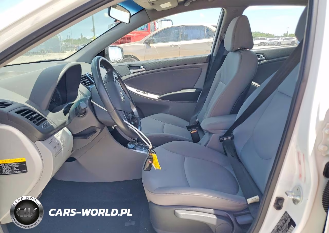 2015 Hyundai Accent Sport VIN:KMHCU5AE9FU211297 - 7