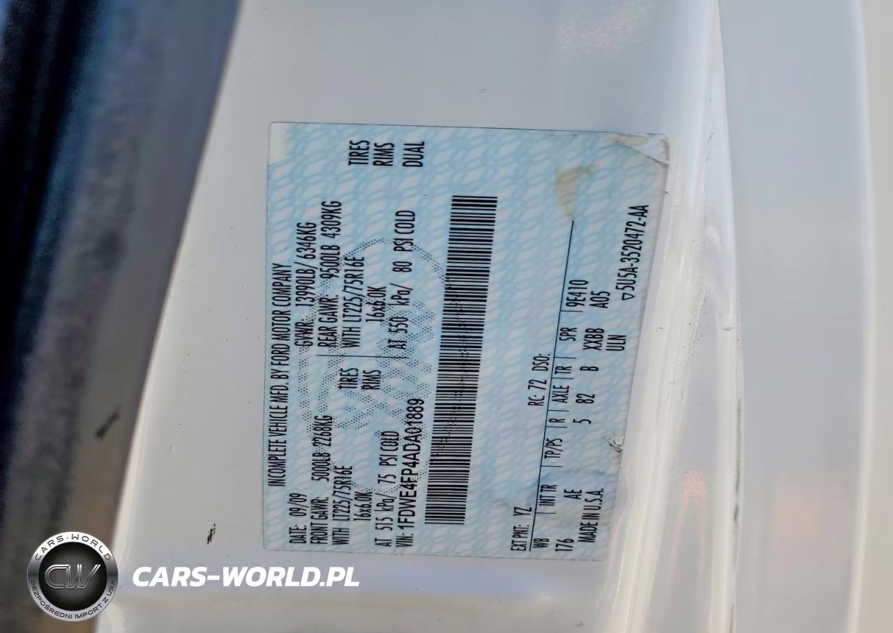 2010 Ford Econoline E450 Super Duty Cutaway Van VIN:1FDWE4FP4ADA01889 - 13