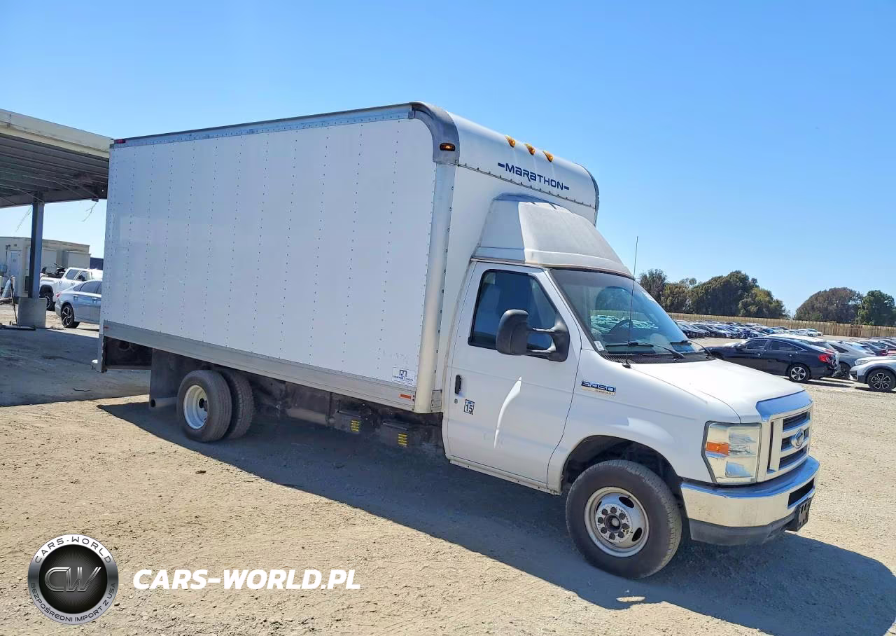 2010 Ford Econoline E450 Super Duty Cutaway Van VIN:1FDWE4FP4ADA01889 - 4