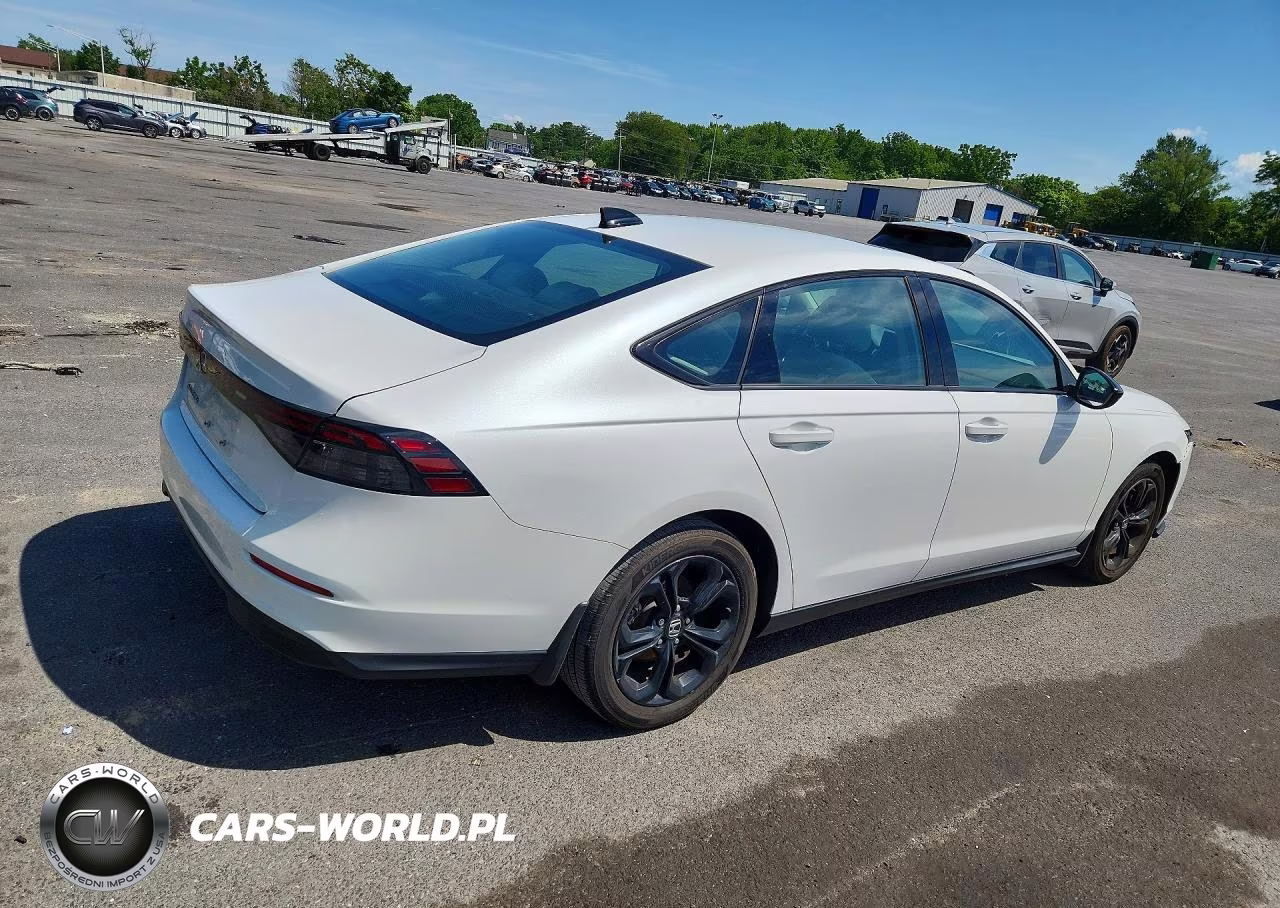 2025 Honda Accord Se VIN:1HGCY1F40SA017997 - 3