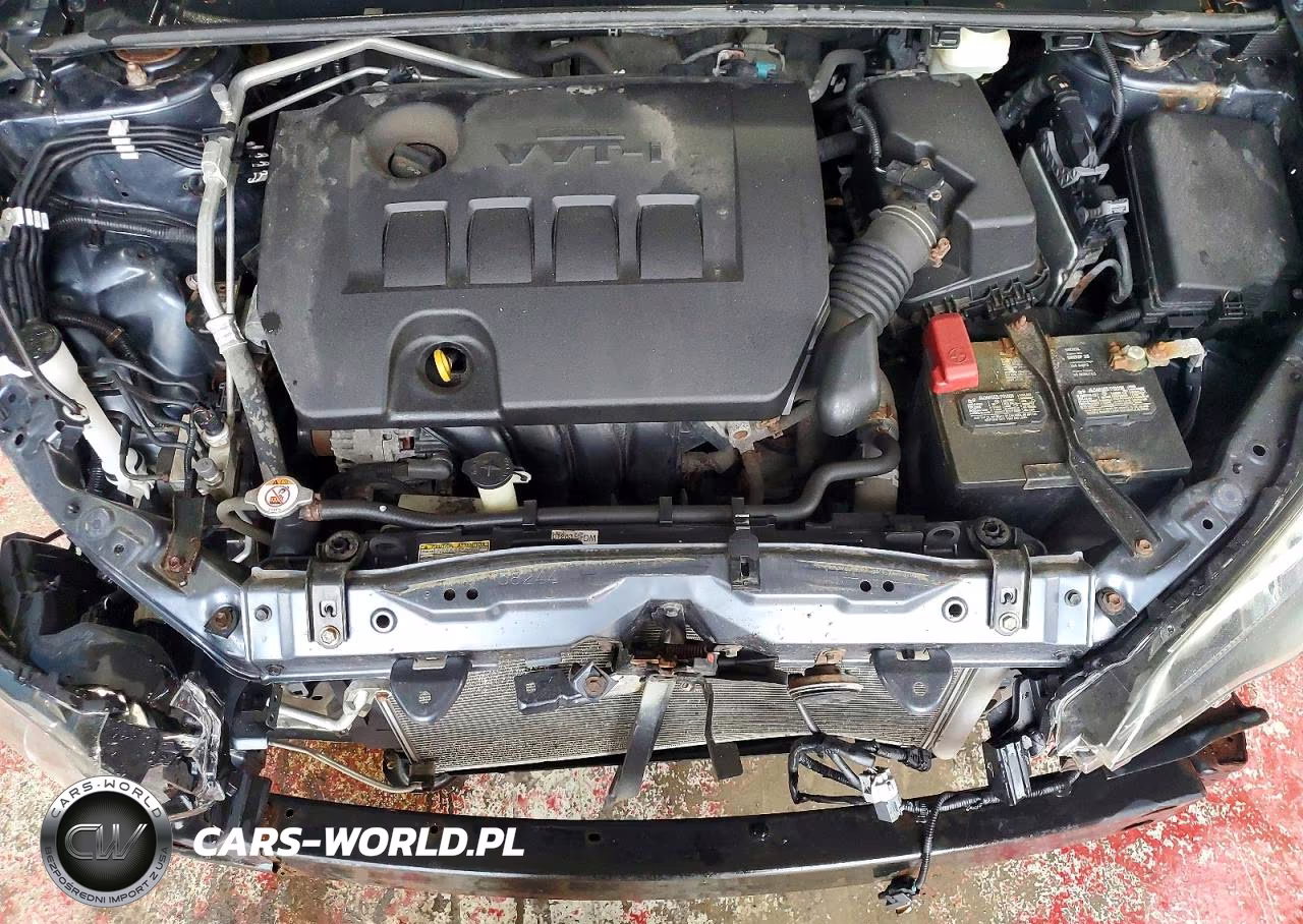 2018 Toyota Corolla Le VIN:2T1BURHEXJC080061 - 11