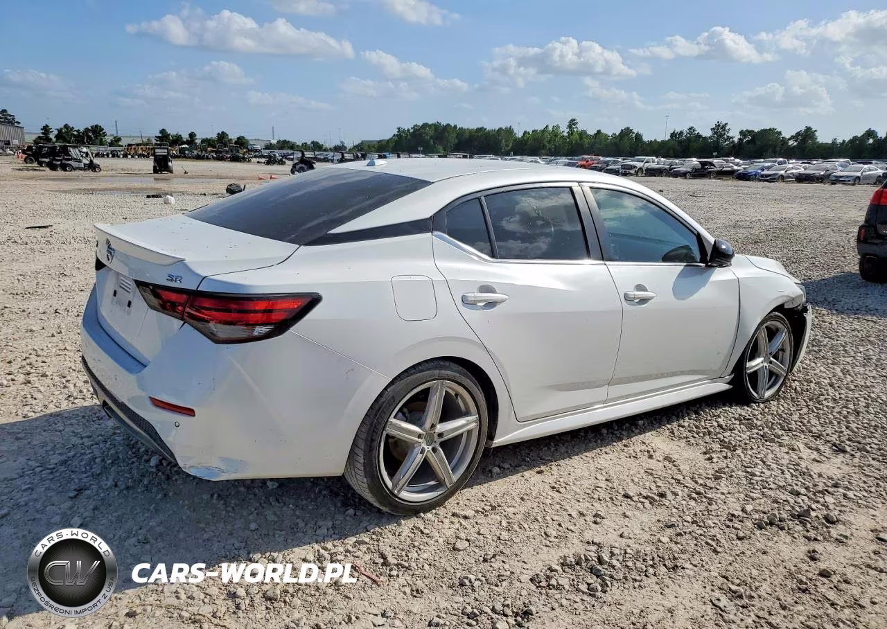 2020 Nissan Sentra Sr VIN:3N1AB8DV1LY211014 - 3