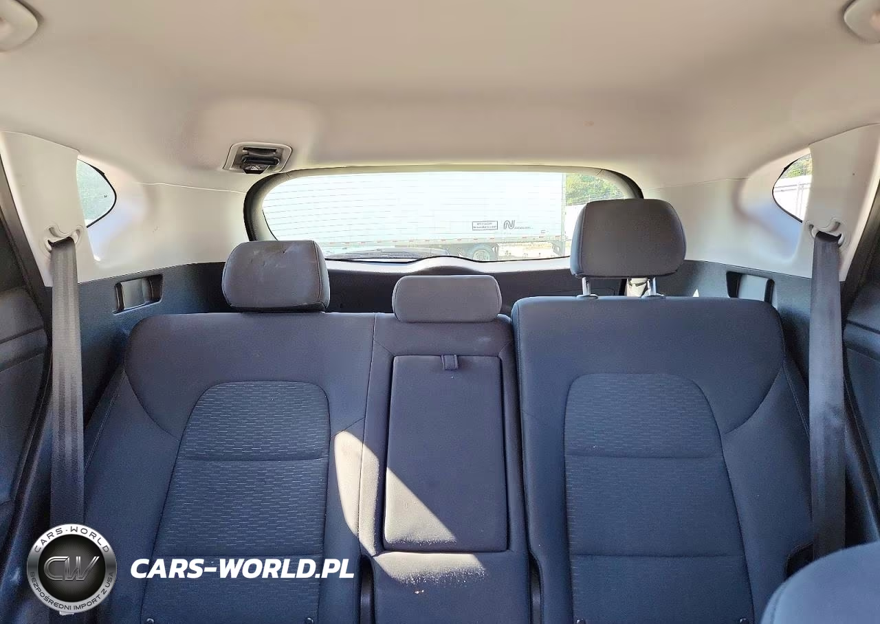 2019 Hyundai Tucson Sport VIN:KM8J3CAL2KU847647 - 10