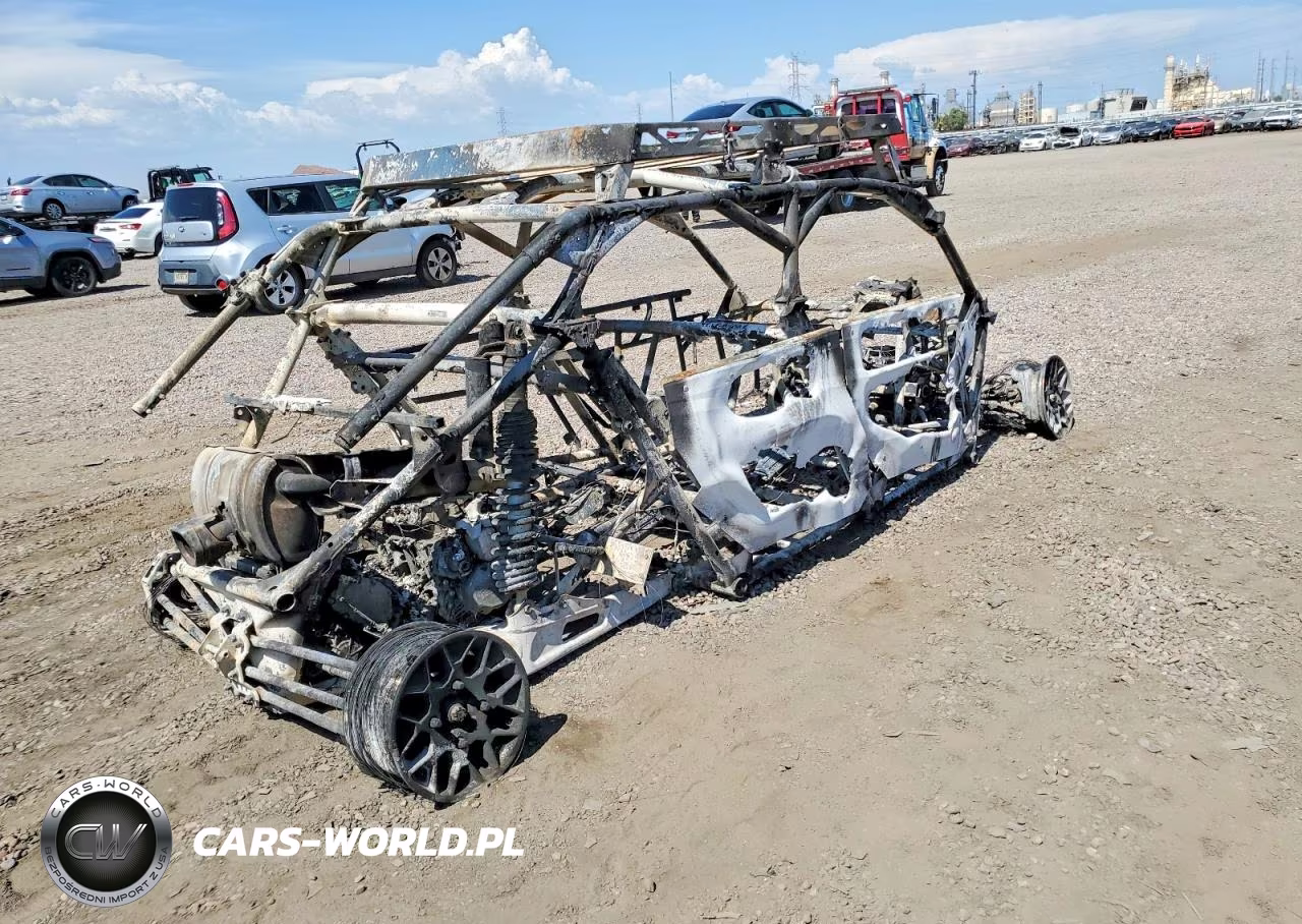2023 Can-Am Maverick X3 Utility Vehicle VIN:3JBVMAY4XPE002219 - 4