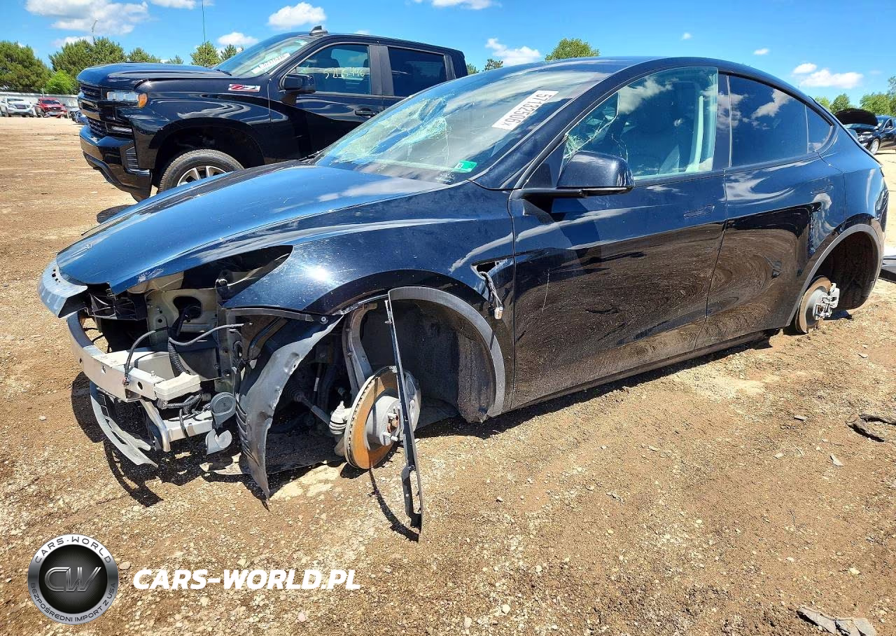 2022 Tesla Model Y – zdjęcie 1 z 13