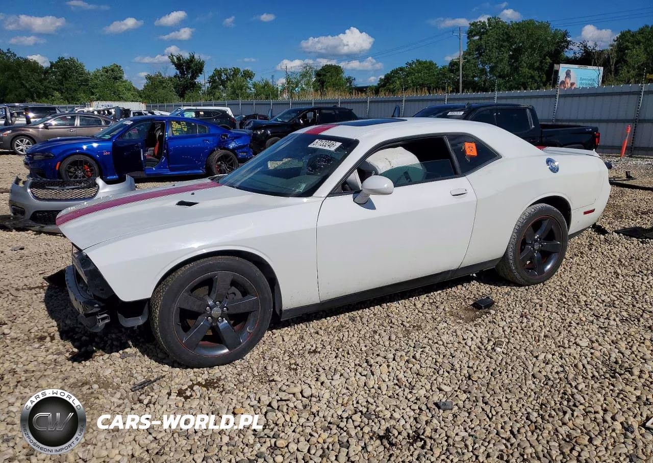 2014 Dodge Challenger Base