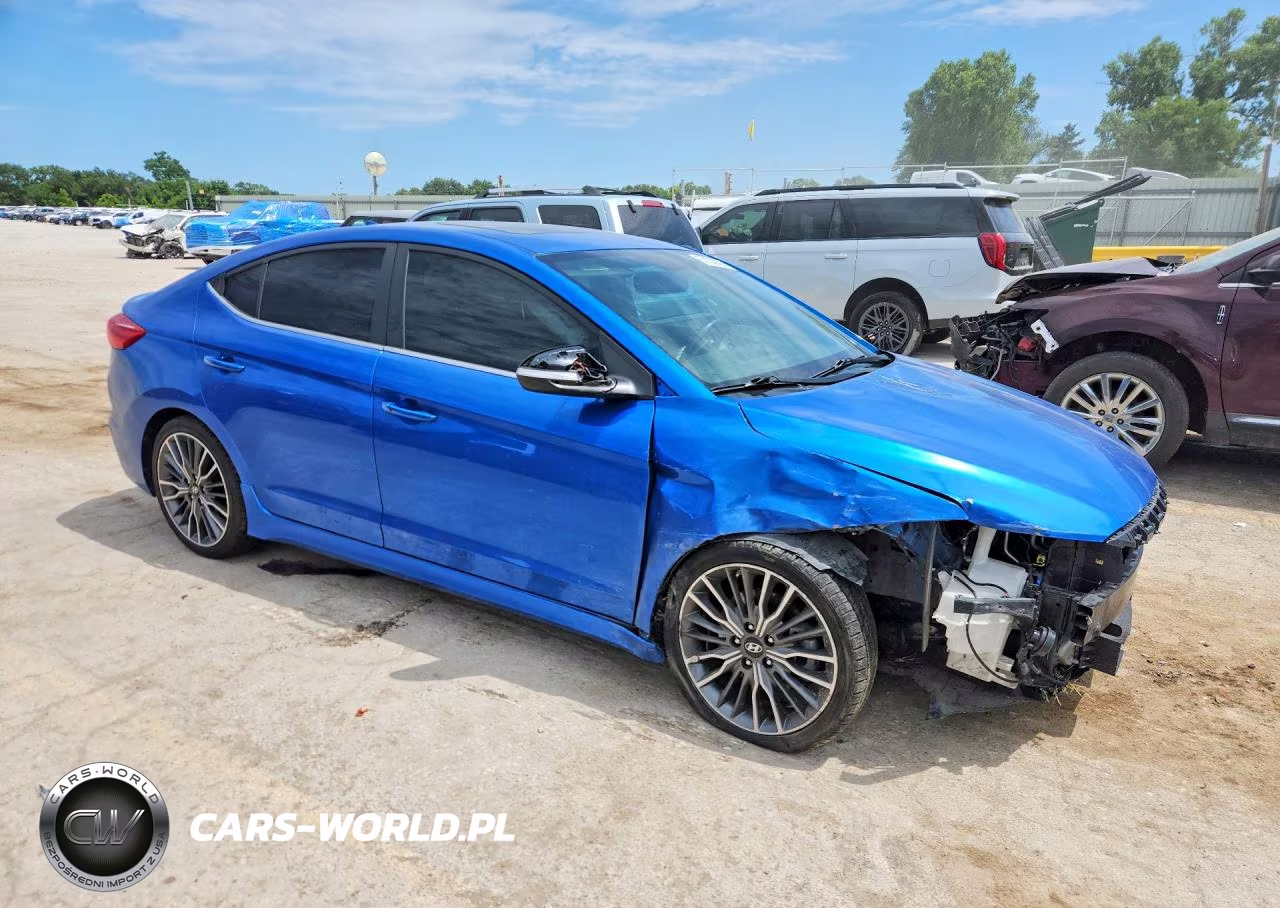 2017 Hyundai Elantra Sport VIN:KMHD04LB4HU328950 - 4