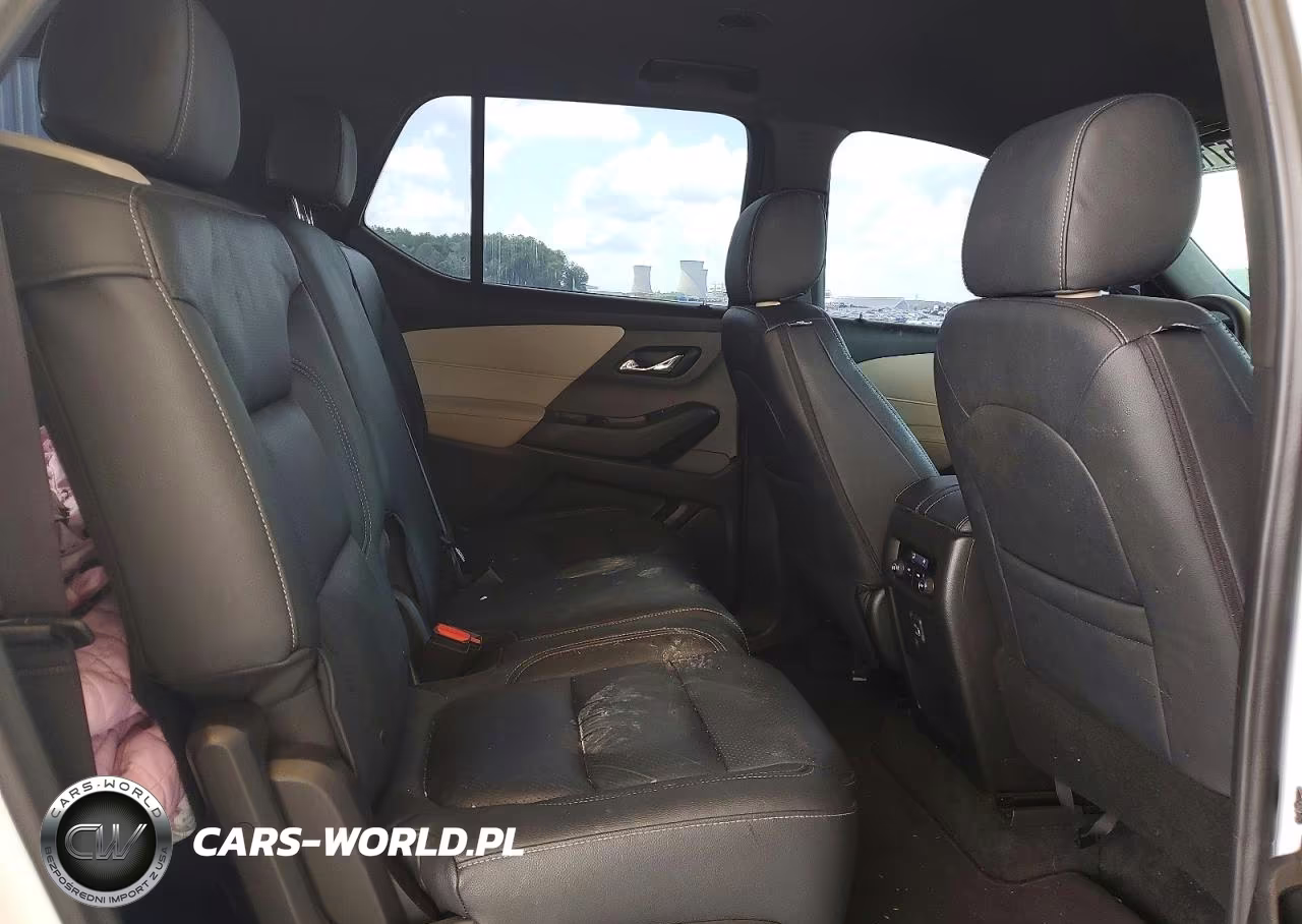 2022 Chevrolet Traverse Ls VIN:1GNERFKW1NJ100939 - 10