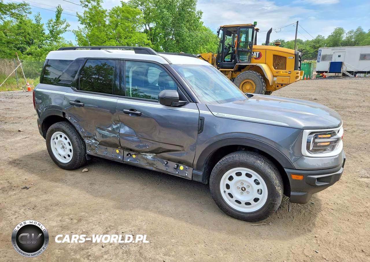 2024 Ford Bronco Sport Heritage VIN:3FMCR9G66RRF53407 - 4