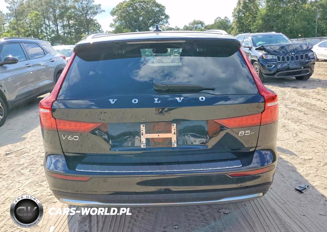 2025 Volvo V60 Cross Country Plus VIN:YV4L12WK6S2148527 - 6