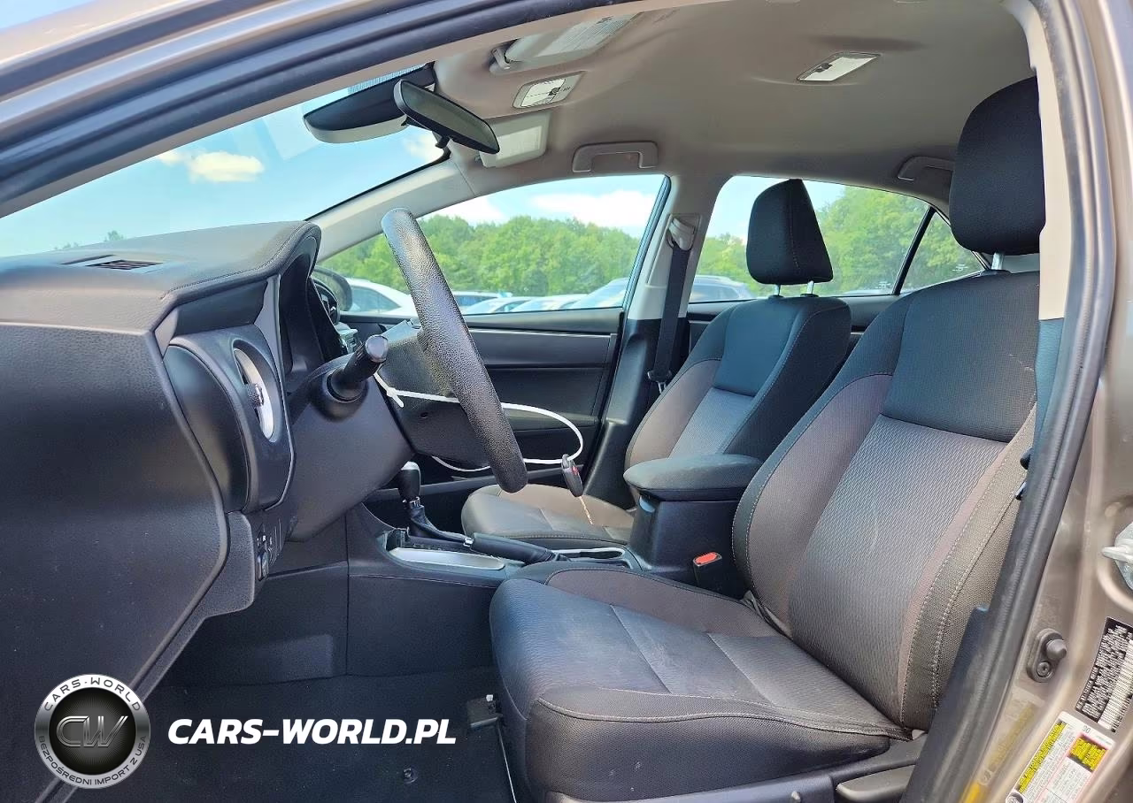 2019 Toyota Corolla Le VIN:2T1BURHE2KC150086 - 7