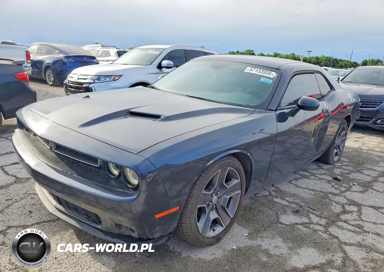2016 Dodge Challenger Sxt