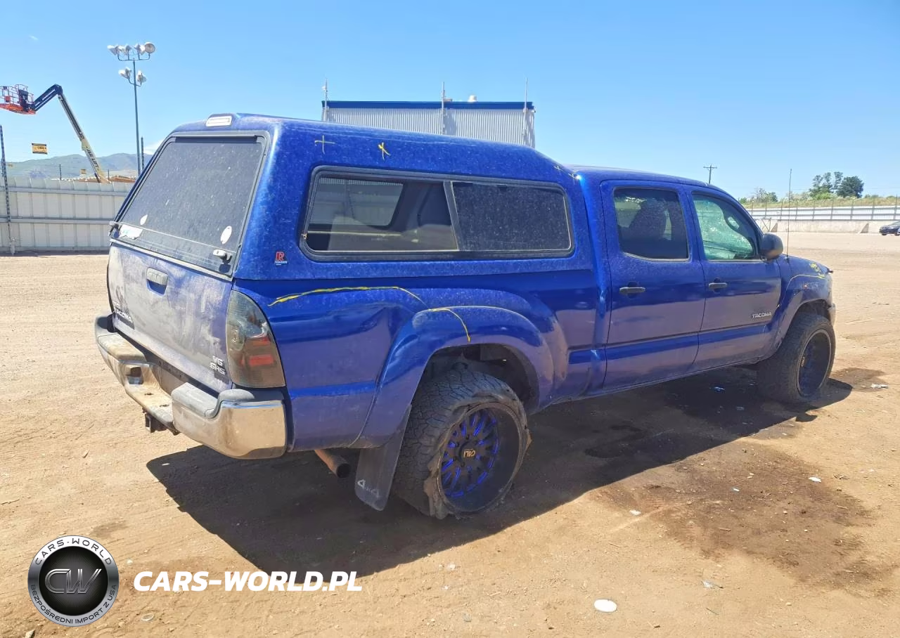 2011 Toyota Tacoma Double Cab Long Bed VIN:3TMMU4FN0BM027912 - 3