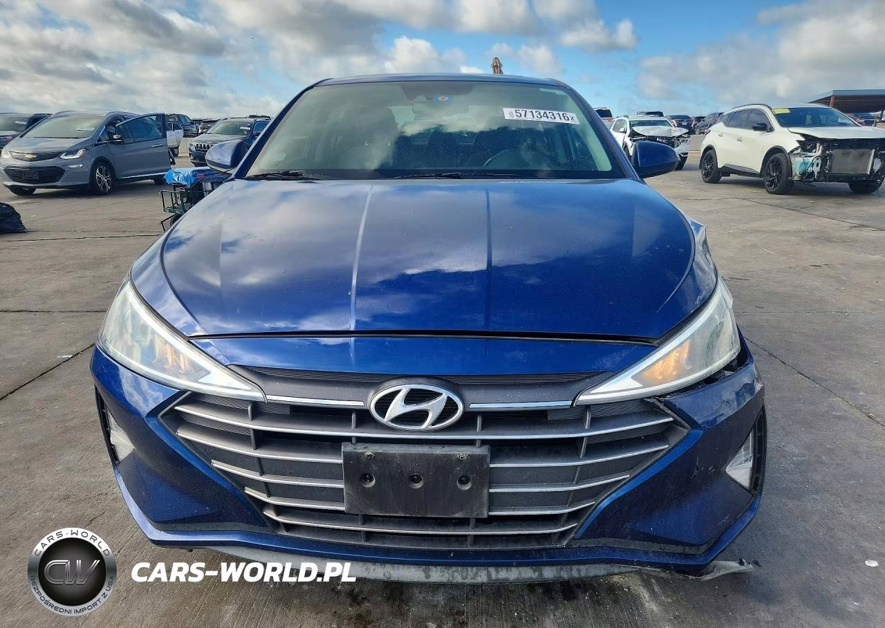 2019 Hyundai Elantra Value Edition VIN:5NPD84LF5KH453859 - 5