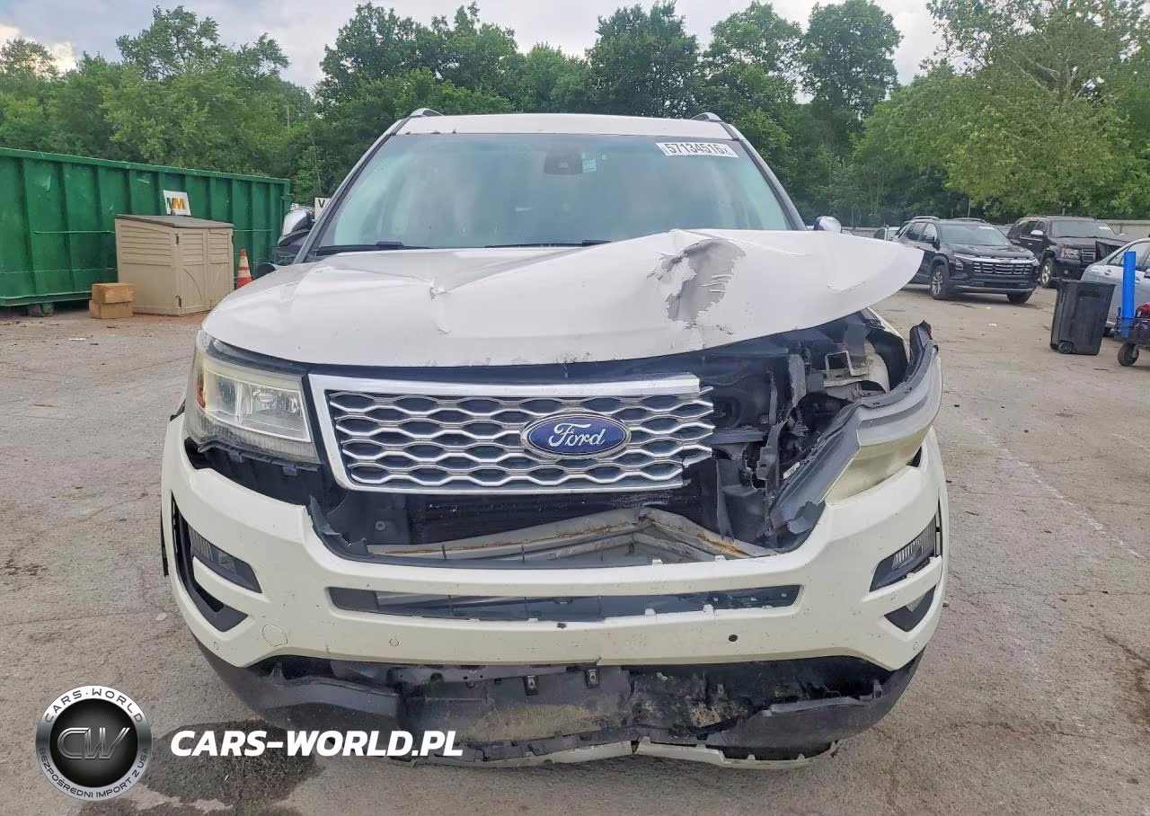 2017 Ford Explorer Platinum VIN:1FM5K8HT0HGA56645 - 5