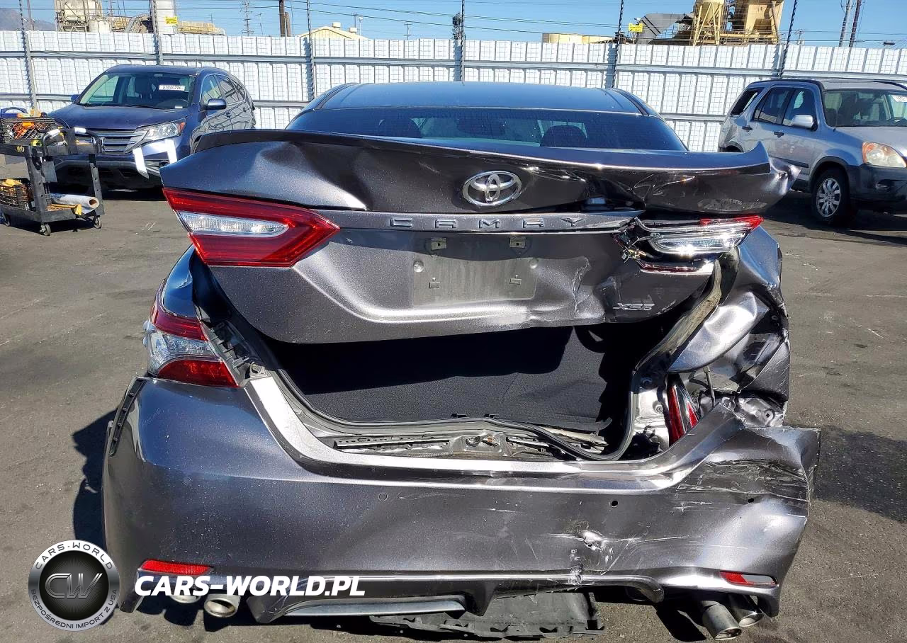 2018 Toyota Camry Xse VIN:4T1B61HK3JU101350 - 6
