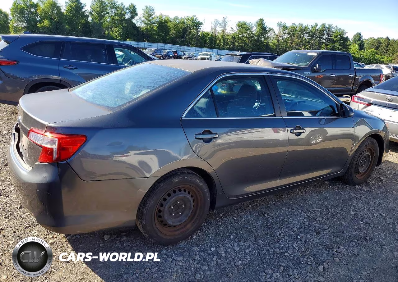 2012 Toyota Camry L VIN:4T1BF1FK6CU610631 - 3