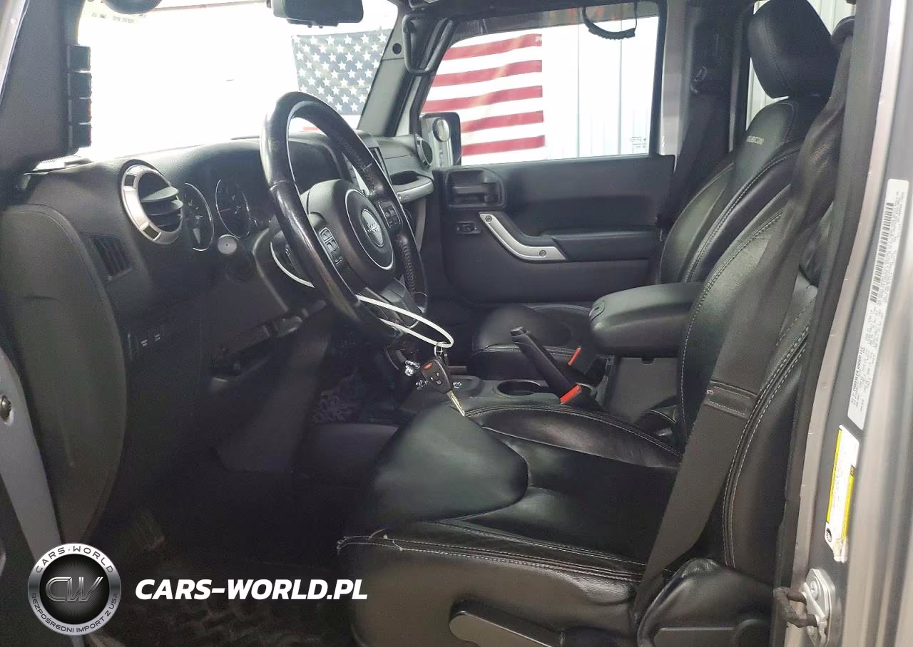 2015 Jeep Wrangler Unlimited Rubicon VIN:1C4HJWFG0FL515661 - 7