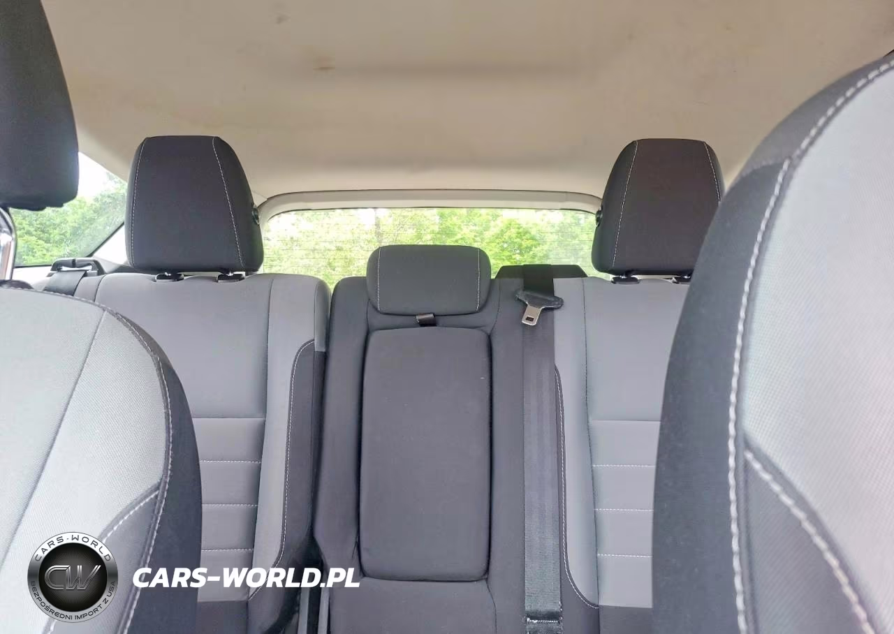 2016 Ford Escape Se VIN:1FMCU9GX7GUB68595 - 10