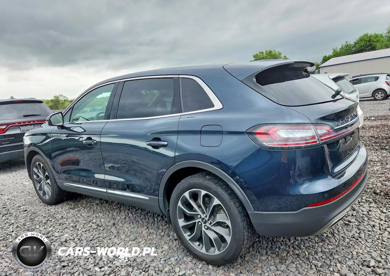 2021 Lincoln Nautilus Reserve VIN:2LMPJ8K94MBL14325 - 2