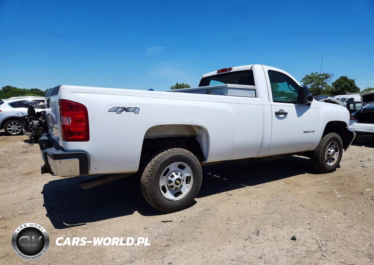2012 Chevrolet Silverado K2500 Heavy Duty VIN:1GC0KVCG6CZ112124 - 3