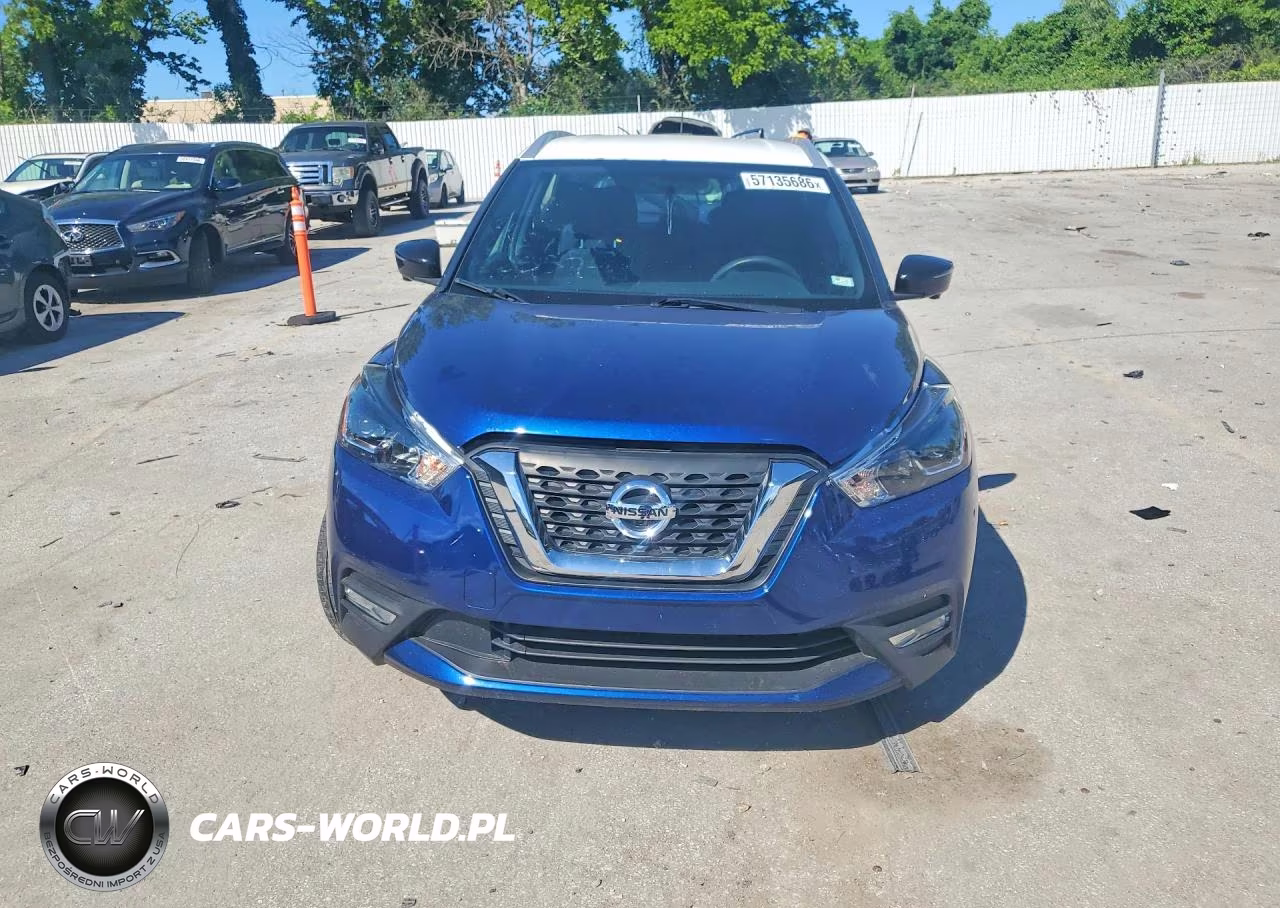2018 Nissan Kicks Sr VIN:3N1CP5CU6JL512955 - 5