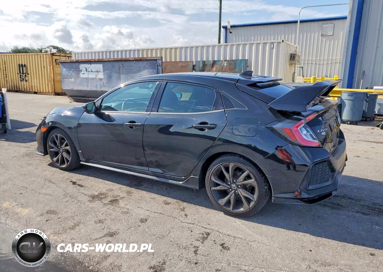 2018 Honda Civic Sport VIN:SHHFK7H4XJU204312 - 2