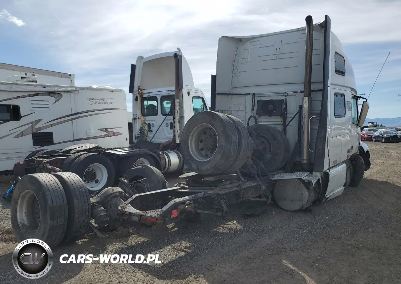 2020 Volv Vn Vnl VIN:4V4NC9EH7LN257426 - 4